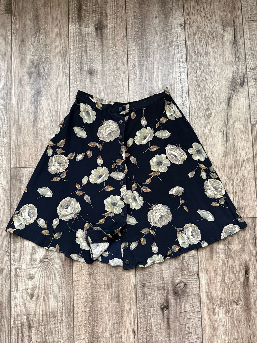 Vintage 1990s Jones New York grunge silk floral skirt